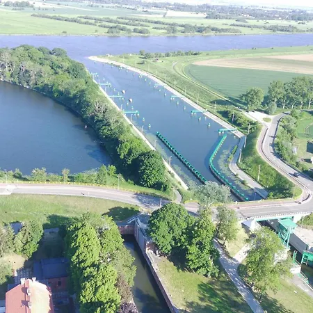 Przystanek Przegalina アパート *