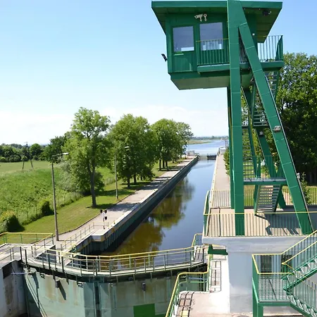 Przystanek Przegalina アパート *