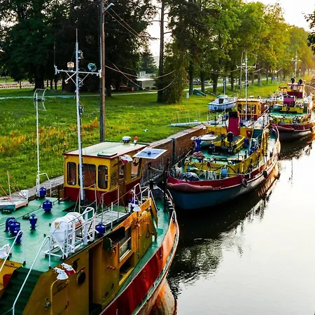 Przystanek Przegalina アパート グダニスク