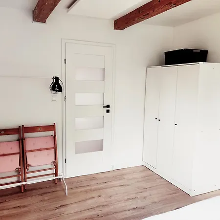 Przystanek Przegalina アパート *