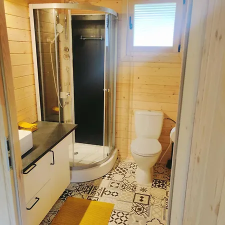 Przystanek Przegalina アパート